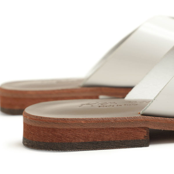 b*u様 新品、イタリア製［ATTIMONELL's×EPOCA］本革ロー Rivoltaリヴォルタ タッセルローファー NAVY | ITAL STYLE WEAR